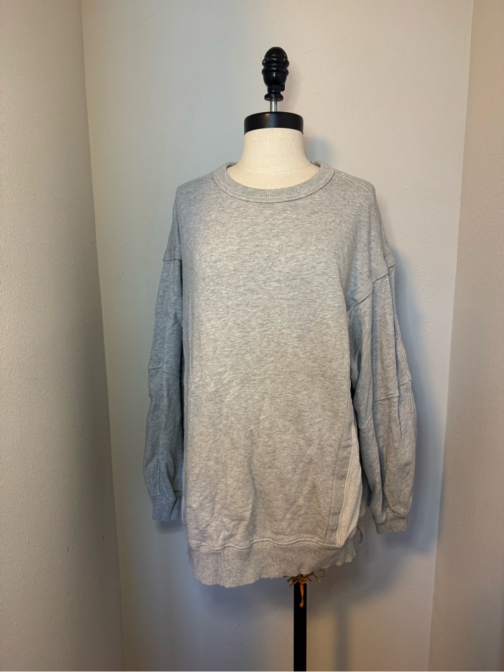 Aerie Two-Tone Oversized Crewneck Sweatshirt